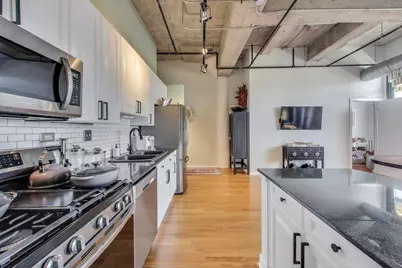 900 N Kingsbury Street #716, Chicago, IL 60610 - Photo 7