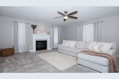 1704 Setter Street, Normal, IL 61761 - Photo 5