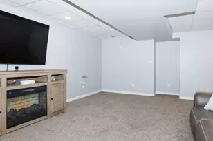 1704 Setter St, Normal, IL 61761 - Photo 41