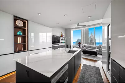 401 N Wabash Avenue #51E, Chicago, IL 60611 - Photo 3