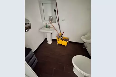 4324 W Fullerton Avenue, Chicago, IL 60639 - Photo 9