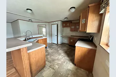 319 Avenue F, Bloomington, IL 61704 - Photo 9