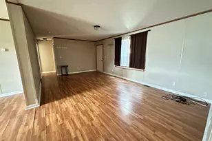 319 Avenue F, Bloomington, IL 61704 - Photo 5