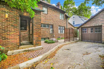 1001 S Douglas Avenue, Urbana, IL 61801 - Photo 31