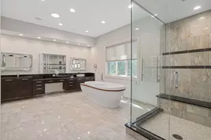 1380 Rosemary Ln, Northbrook, IL 60062 - Photo 17