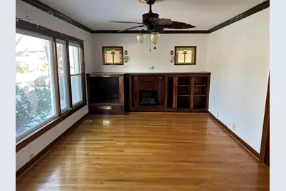 9300 S Vernon Avenue, Chicago, IL 60619 - Photo 11