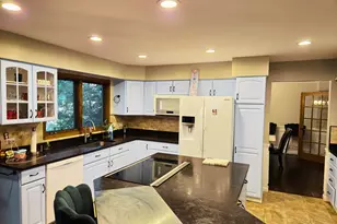 2734 Alyssa Dr, Naperville, IL 60565 - Photo 5