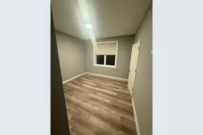 4525 S Prairie Avenue #2, Chicago, IL 60653 - Photo 9