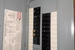 5002 W 79th St, Burbank, IL 60459 - Photo 3