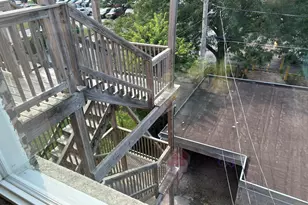 1527 E 66th Pl, Chicago, IL 60637 - Photo 9