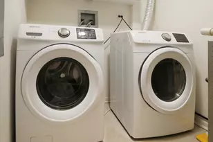 77 N Quentin Rd, Palatine, IL 60067 - Photo 13