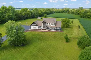 5065 E Sleepy Hollow Rd, Earlville, IL 60518 - Photo 3