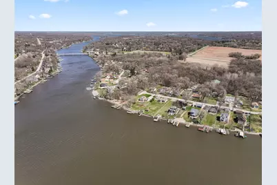 2916 Oakwood Avenue, McHenry, IL 60051 - Photo 3