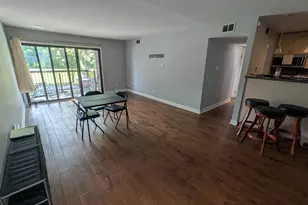 1201 Pleasant Run Dr, Wheeling, IL 60090 - Photo 3