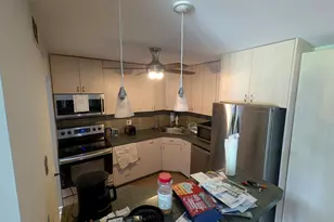 1201 Pleasant Run Dr, Wheeling, IL 60090 - Photo 11