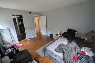 1201 Pleasant Run Dr, Wheeling, IL 60090 - Photo 17