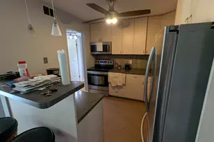 1201 Pleasant Run Dr, Wheeling, IL 60090 - Photo 9