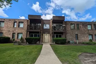 1201 Pleasant Run Dr, Wheeling, IL 60090 - Photo 39