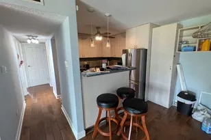 1201 Pleasant Run Dr, Wheeling, IL 60090 - Photo 9