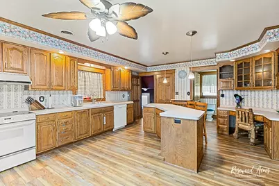 502 S Main Street, Long Point, IL 61333 - Photo 5