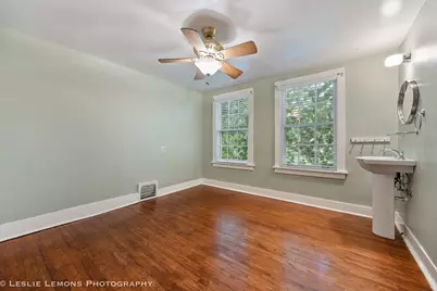 241 W Van Buren Avenue, Naperville, IL 60540 - Photo 15