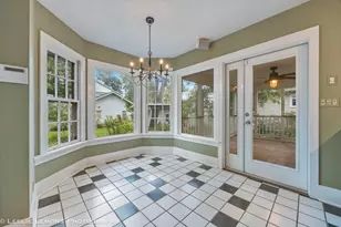 241 W Van Buren Ave, Naperville, IL 60540 - Photo 7