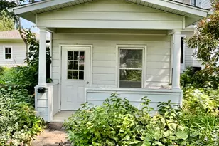 241 W Van Buren Ave, Naperville, IL 60540 - Photo 17