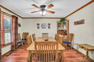 2128 Bonnie Ln, Monticello, IL 61856 - Photo 13