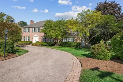 1300 Lake Shore Drive S, Barrington, IL 60010 - Photo 3