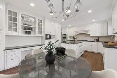 1300 Lake Shore Drive S, Barrington, IL 60010 - Photo 9