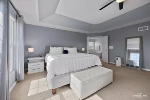 3529 Chancery Ln, Carpentersville, IL 60110 - Photo 11