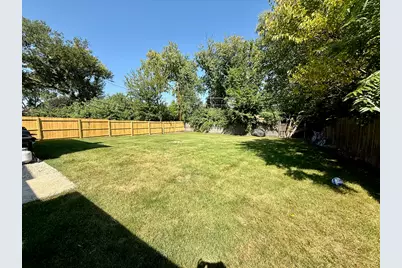 912 E Saint Charles Road, Lombard, IL 60148 - Photo 27