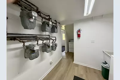 912 E Saint Charles Road, Lombard, IL 60148 - Photo 23