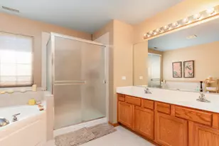 1420 Marigold Ln, Minooka, IL 60447 - Photo 13