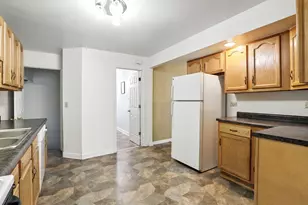 2804 Elim Ave, Zion, IL 60099 - Photo 9