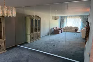 8101 W Courte Dr, Niles, IL 60714 - Photo 11