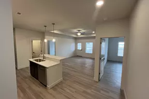 1150 Vision Cir, Mahomet, IL 61853 - Photo 5