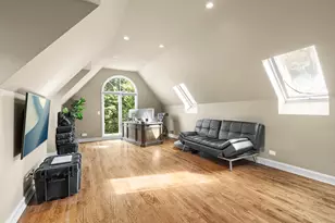 250 S Sheridan Road S, Lake Forest, IL 60045 - Photo 17