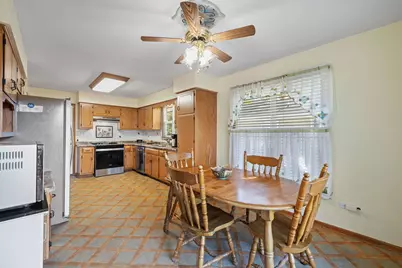 2617 Ruth Fitzgerald Drive, Plainfield, IL 60586 - Photo 5