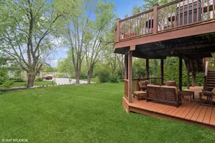 1048 N Palos Ave, Palatine, IL 60067 - Photo 29