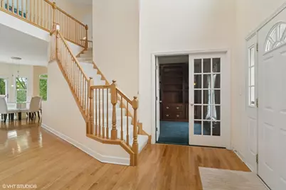 1048 N Palos Avenue, Palatine, IL 60067 - Photo 3