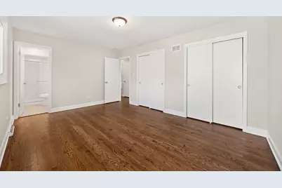 [Address not provided], South Holland, IL 60473 - Photo 7