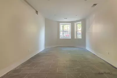 653 N Lawndale Avenue, Chicago, IL 60624 - Photo 23