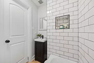 15711 Lowe Ave, Harvey, IL 60426 - Photo 11