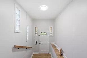 15711 Lowe Ave, Harvey, IL 60426 - Photo 3