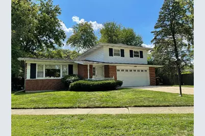 804 W Manor Court, Glenwood, IL 60425 - Photo 1