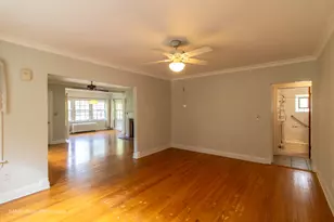 269 Shenstone Rd, Riverside, IL 60546 - Photo 5