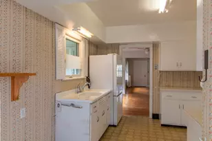 269 Shenstone Rd, Riverside, IL 60546 - Photo 11