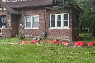 345 Calumet Blvd, Harvey, IL 60426 - Photo 3