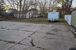 1352 Illinois Ave, Ottawa, IL 61350 - Photo 19